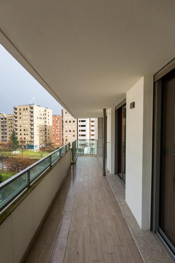 Luxury 3854 Braga